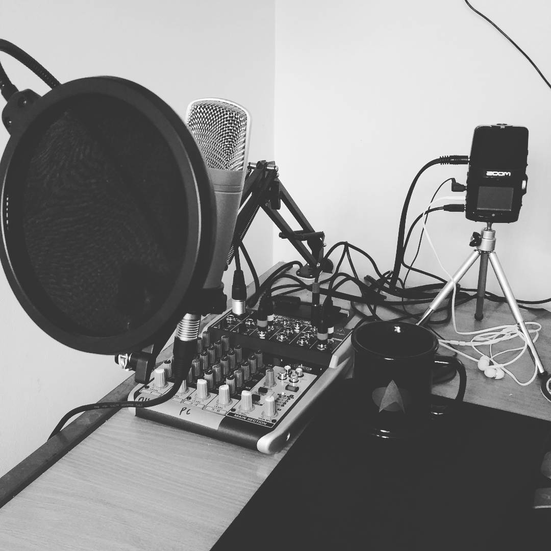 Office Podcasting Set Up Office Podcasting Set Up